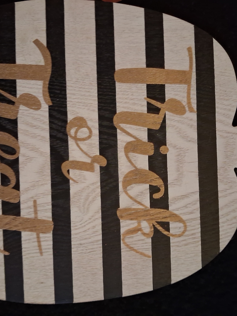 Home Accents 'Family' Wall Plaque - Black and Natural Wood
